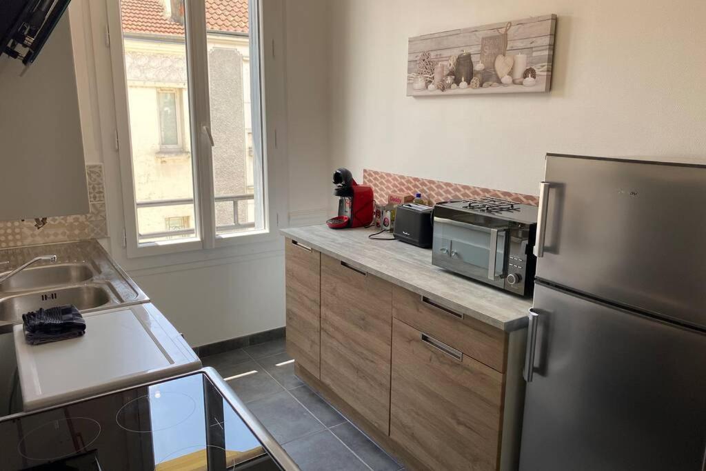 L'Appartement De Moliere N°3 Montluçon Екстериор снимка