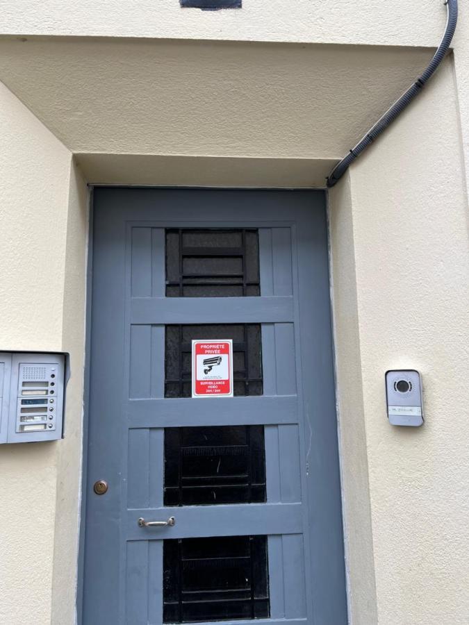 L'Appartement De Moliere N°3 Montluçon Екстериор снимка